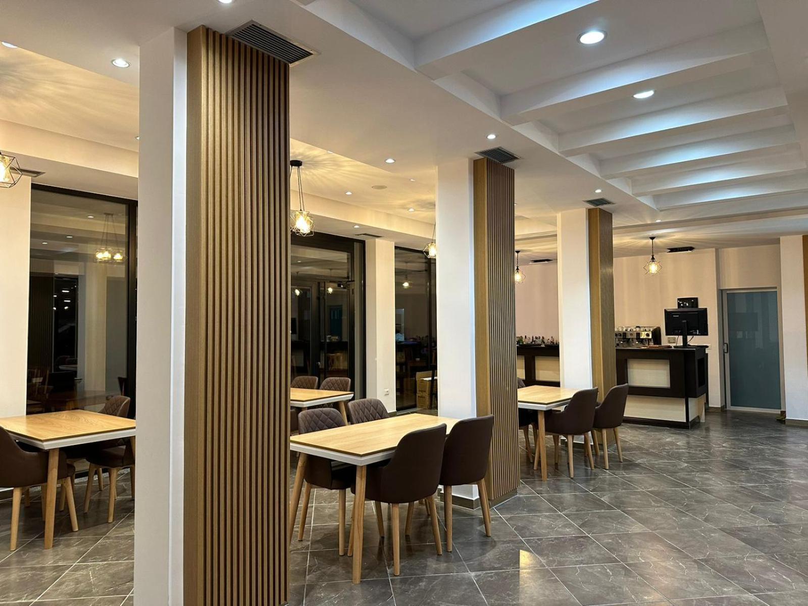 Hotel Verzaci Rinas Exterior foto