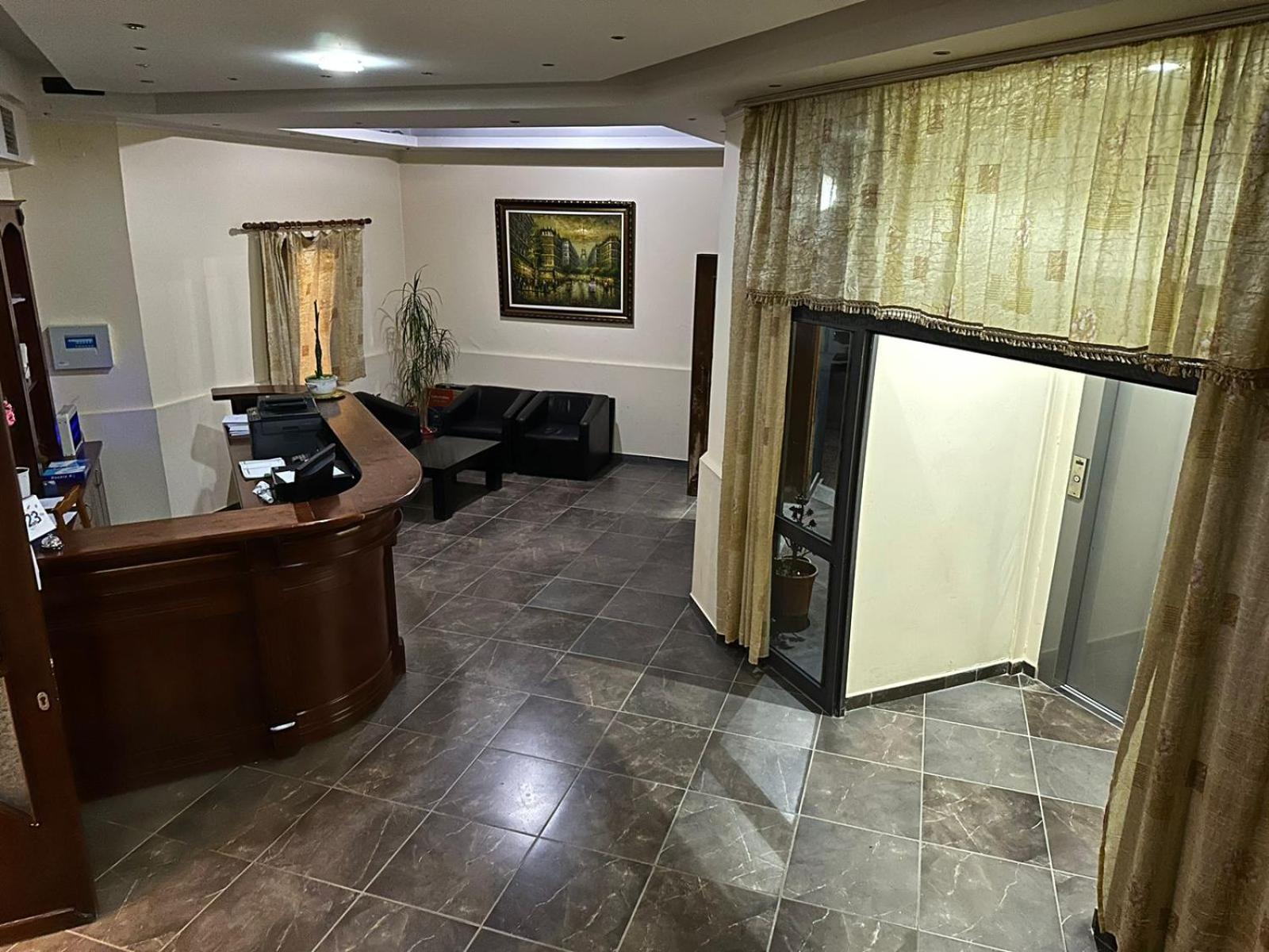 Hotel Verzaci Rinas Exterior foto